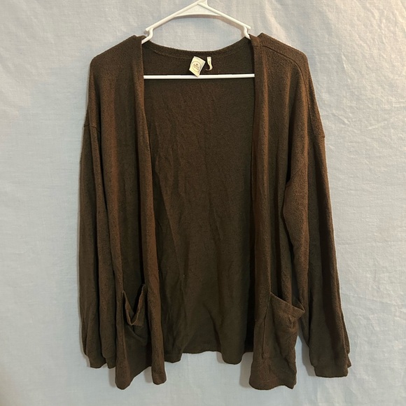 Green Lightweight Cardigan - Picture 1 of 3